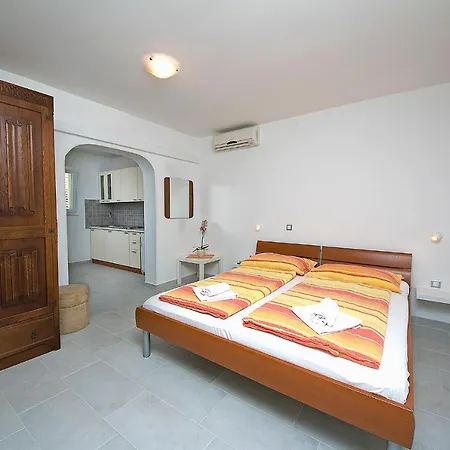 Adria Brela Apartments Extérieur photo
